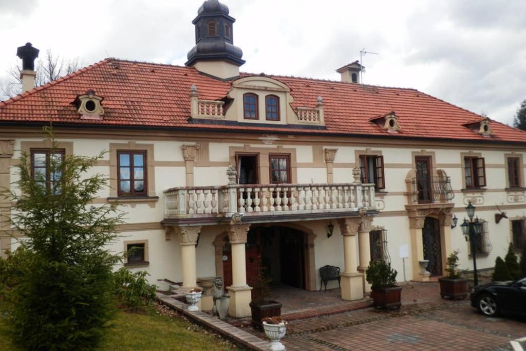 Zámeček Zdíky - Moderní velký apartmán Bujanov Esterno foto