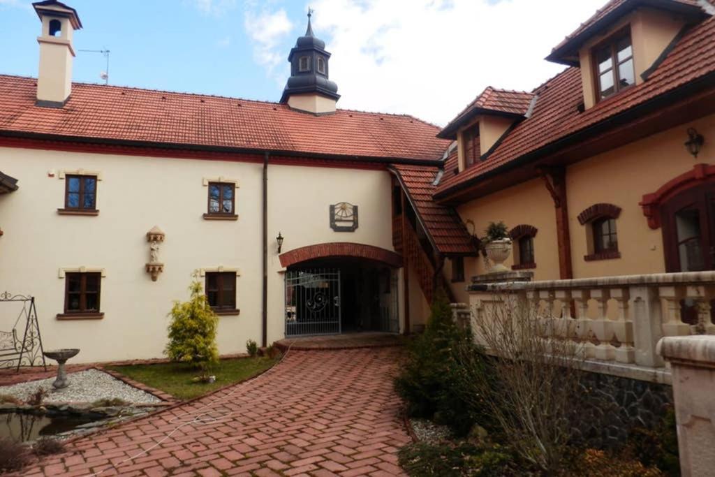 Zámeček Zdíky - Moderní velký apartmán Bujanov Esterno foto